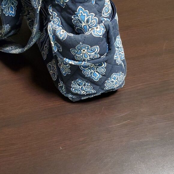 Blue Vera Bradley Purse  - Picture 3 of 8
